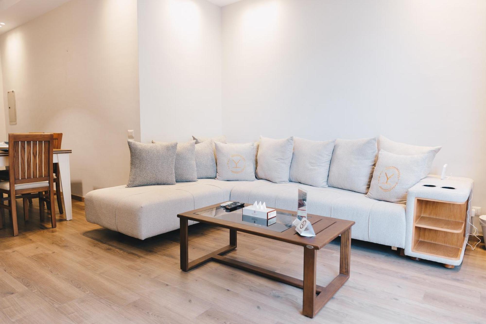 The Suites Near Auc By Elegant Il Il Cairo Esterno foto